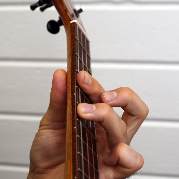 c#-db minor ukulele chord fingering c# db minor ukulele chord fingering