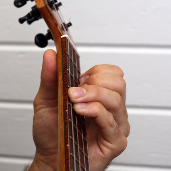 e minor ukulele chord fingering e minor ukulele chord fingering