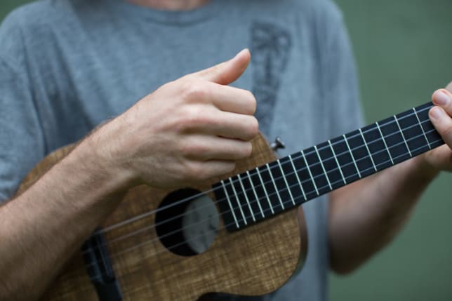 chunk strum ukulele before